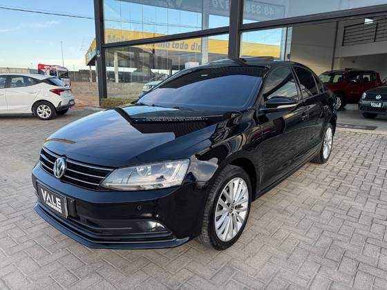 VOLKSWAGEN JETTA 1.4 16V TSI COMFORTLINE GASOLINA 4P TIPTRONIC VOLKSWAGEN JETTA 1.4 16V TSI COMFORTLINE GASOLINA 4P TIPTRONIC
